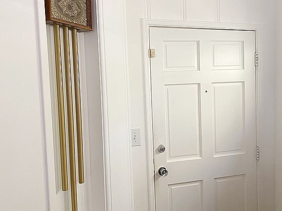 Front interior welcome area