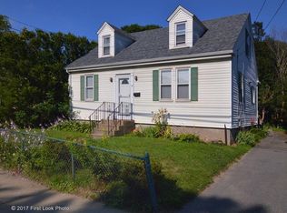 69 Hillside Ave, Newport, RI 02840
