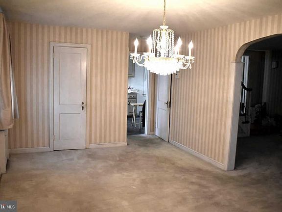 3rd image of 1117 Serrill Ave