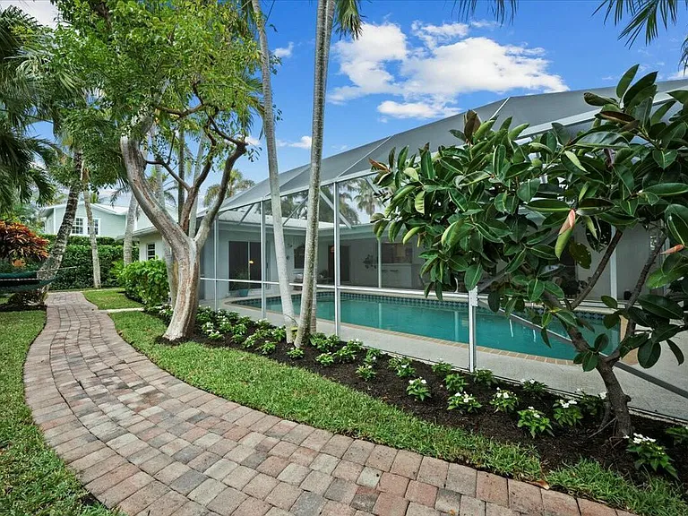 232 Cove Pl — Photo 48