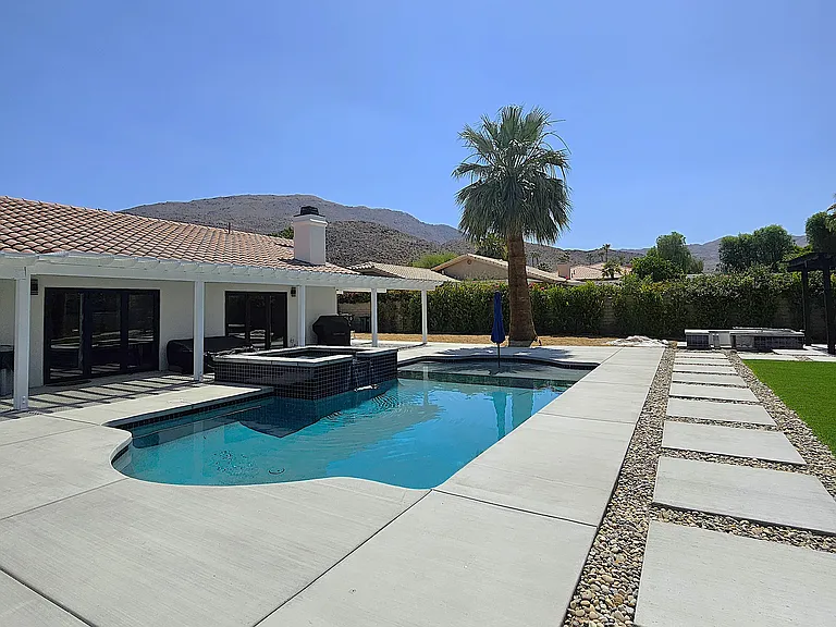 72278 Barbara Dr — Photo 68