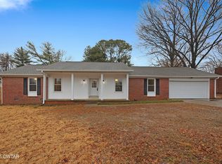 15 Aztec Dr, Jackson, TN 38305