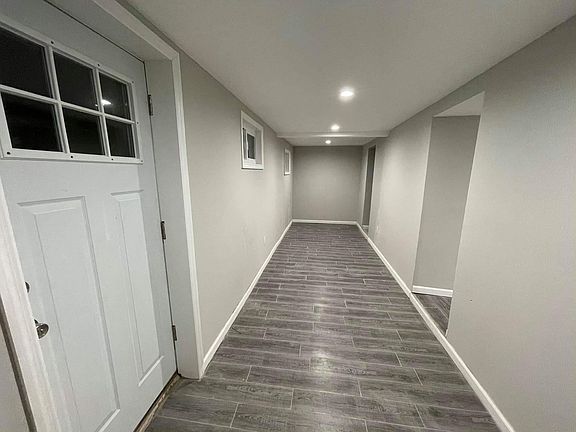 4th image of 8464 252nd St #1