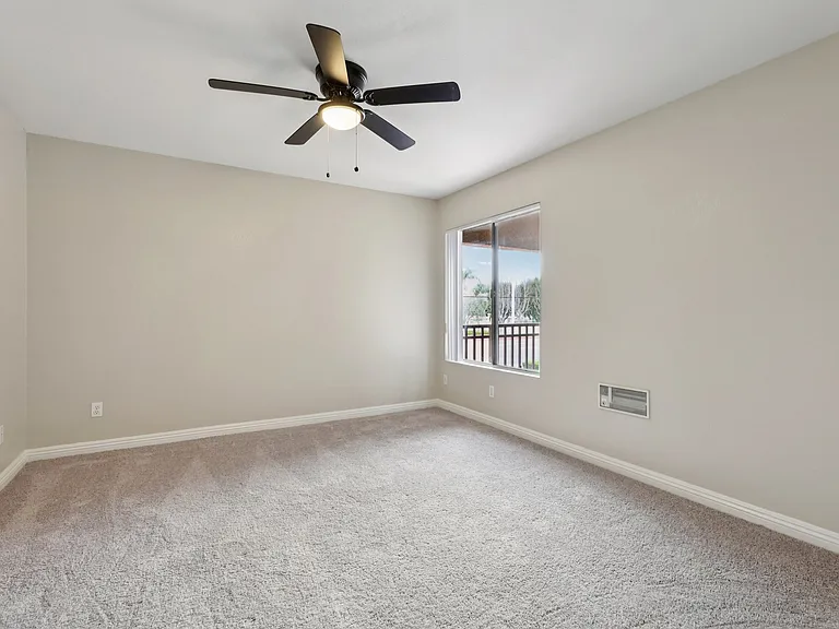 Seashore Apartment Homes — Photo 19