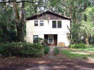 114 NW 24th St #D, Gainesville, FL 32607