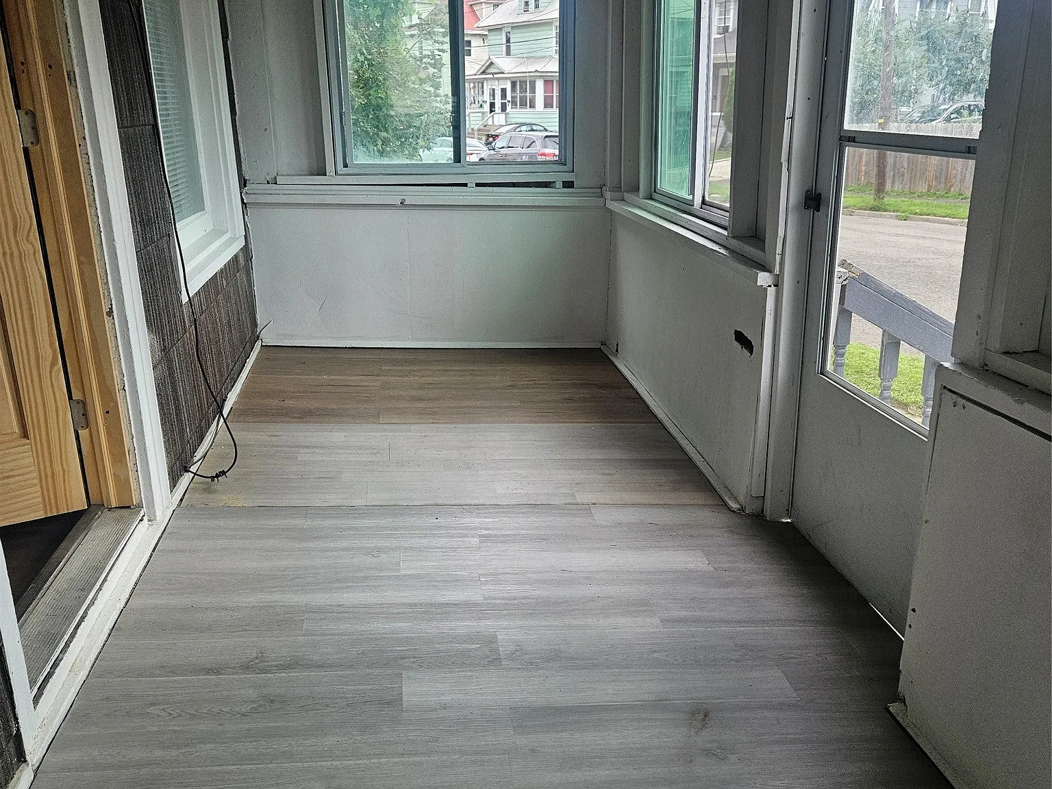 3 bed, 1.0 bath, 1315 sqft, $1,500 — Photo 4