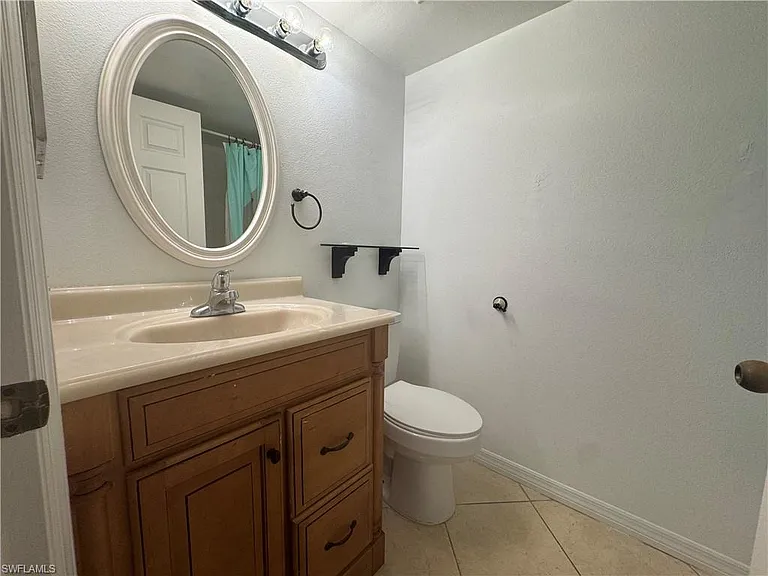 8930 Colonnades Ct E #627 — Photo 12