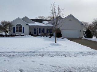 1956 Kingscote Cir NE, North Canton, OH