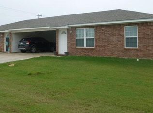 102 Sollie Cir, Bangs, TX 76823