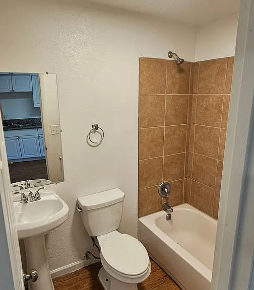 721 Depew St #3 — Photo 4