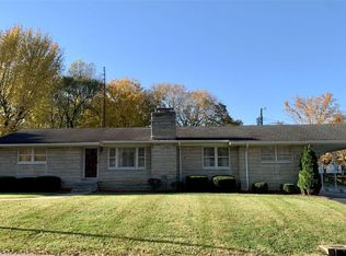 415 W Morrison St, Morgantown, KY 42261