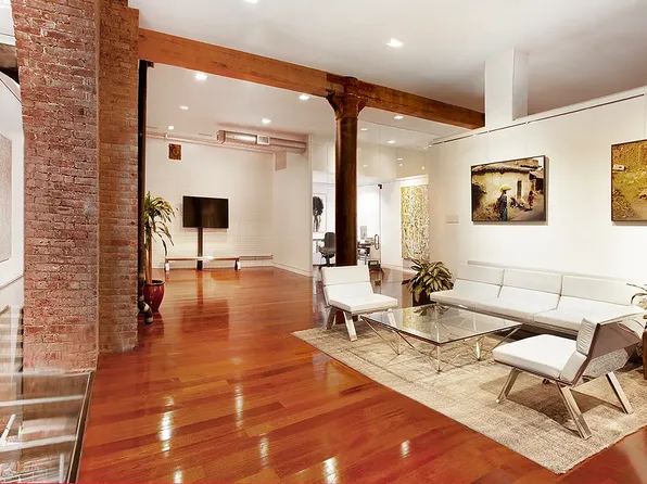 169 Hudson Street image 5 of 12