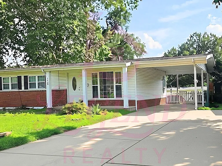 1490 Mullanphy Rd — Photo 1