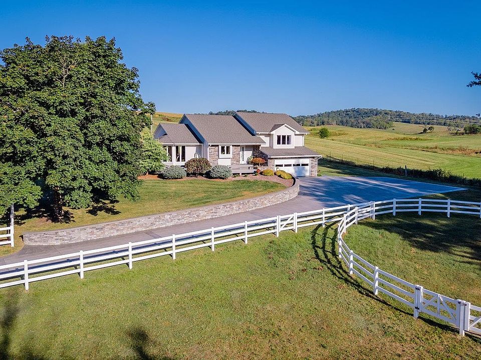 1st image of 3603 Rush Ln