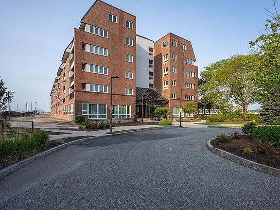 4th image of 154 Lynnway Unit 204