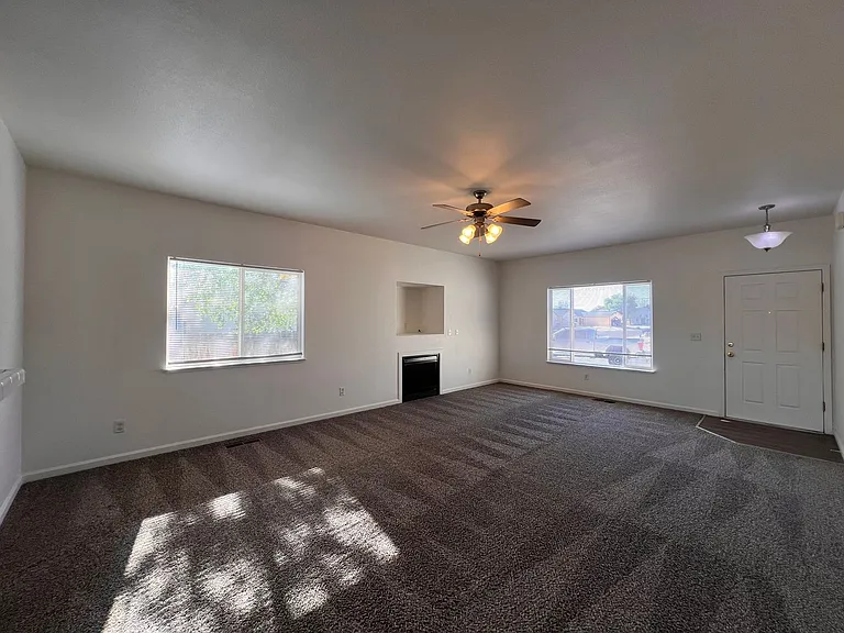 1258 Eider Cir — Photo 12