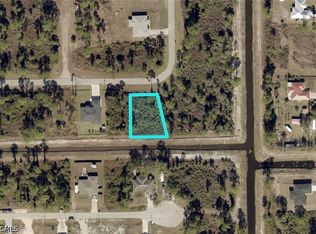 1054 Pine Cove Dr, Lehigh Acres, FL 33974