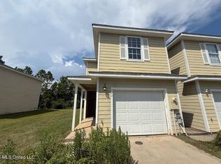 724 Layton Dr, Gulfport, MS 39507