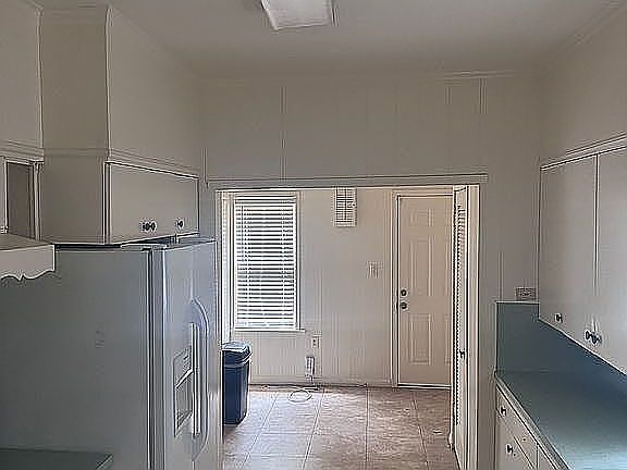 5th image of 3244 Cockrell Ave