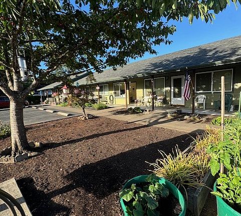 another view of the front