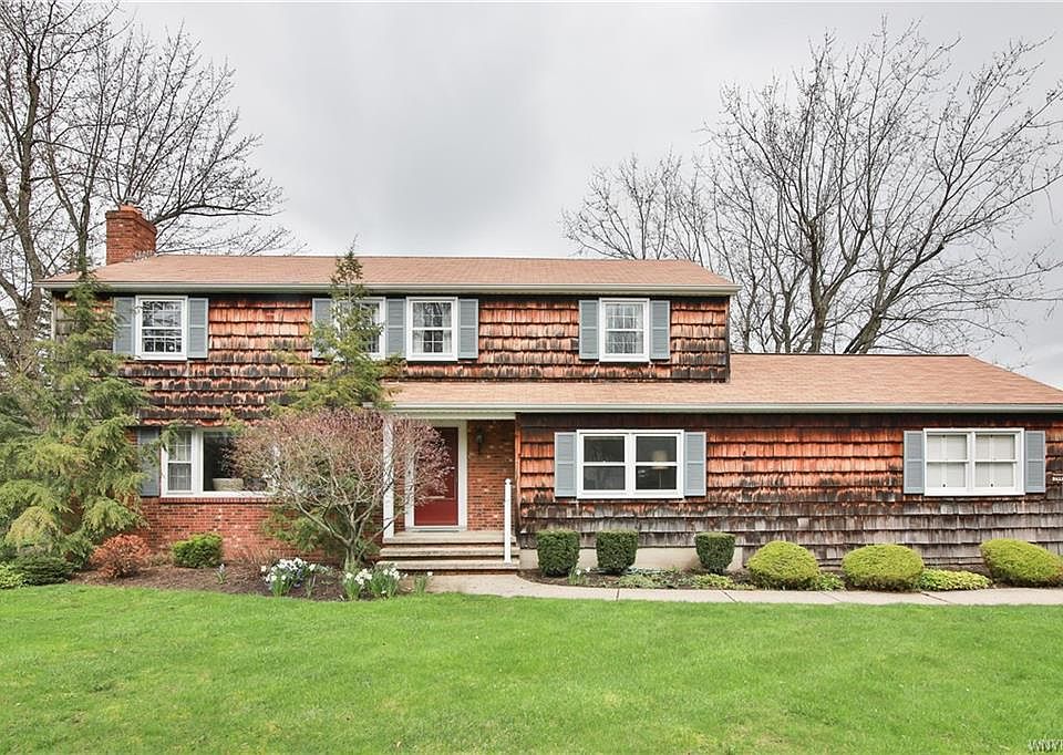 1st image of 294 Hunters Ln