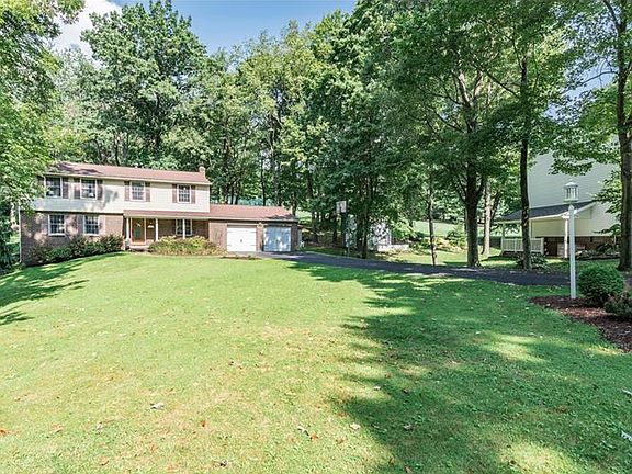 2nd image of 54 Greenview Dr