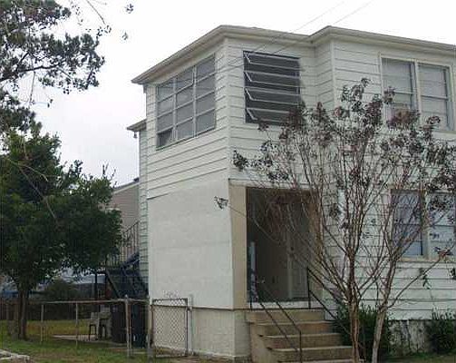 1st image of 2148 Selma St