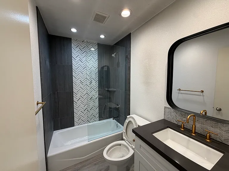 514 Tam O Shanter Dr — Photo 11