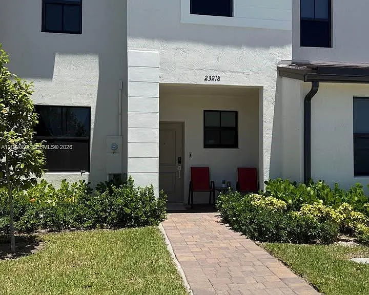 23218 SW 127th Ct #23218 — Photo 1