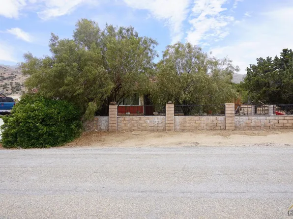8630 Jawbone Ave, Lake Isabella, CA 93240