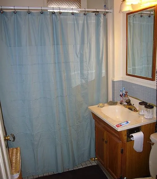 Main Floor Bathroom