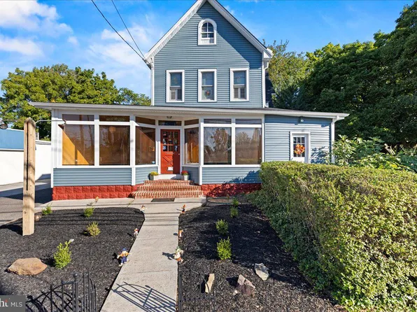 209 W Evesham Ave, Magnolia, NJ 08049