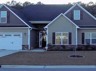 244 Sailor St, Sneads Ferry, NC 28460