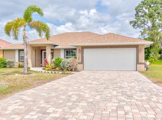 106 Albatross Rd, Rotonda West, FL 33947