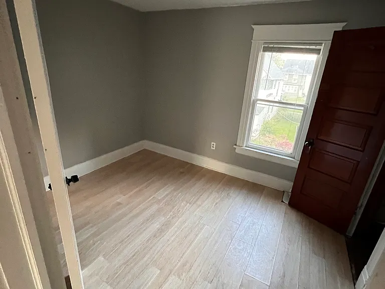 269 Morgan St #2 — Photo 3