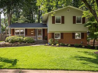 10104 Cardinal Rd, Fairfax, VA 22030