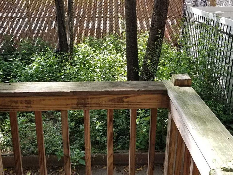 1st image of 376 Montgomery St APT 2