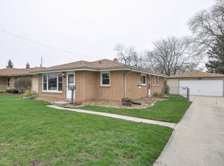 4133 Monterey Dr, Racine, WI 53402