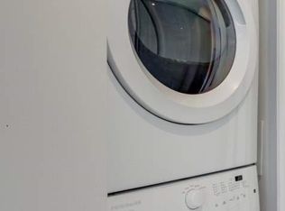 461 Adelaide St W #333, Toronto, ON M5V0L6