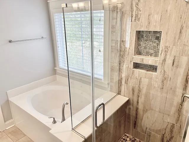208 Clouter Creek Dr — Photo 13
