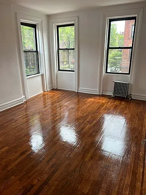 Rented by Landmark Realty & Management | media 13