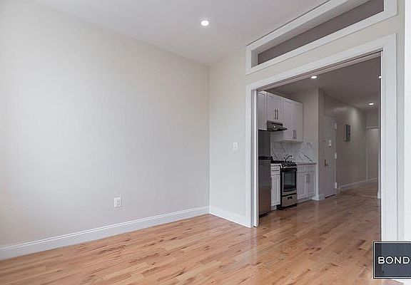 5th image of 1968 3rd Ave APT 8