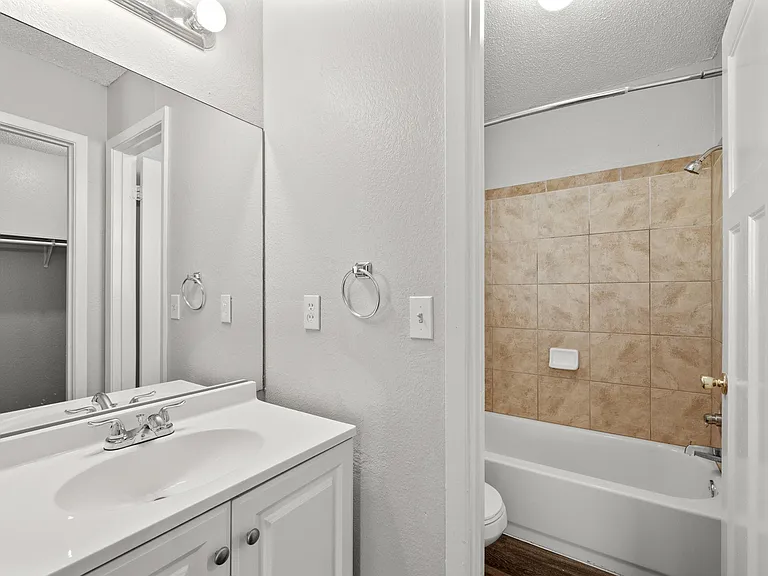 12130 Thompkins Dr #A — Photo 22