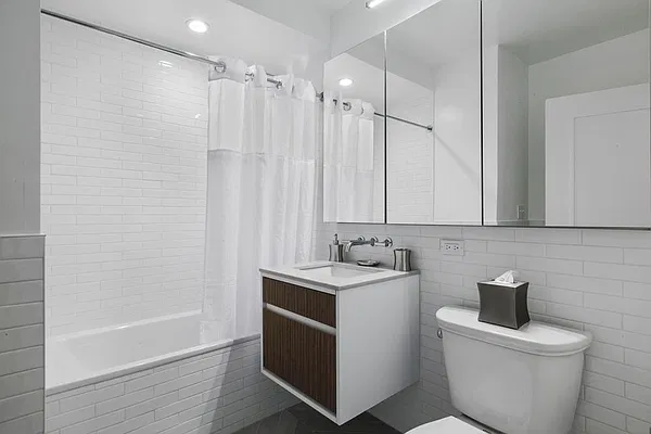 Rented by Living New York | media 19