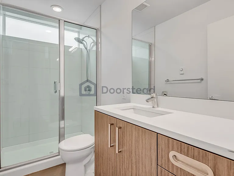 4226 Evanston Ave N — Photo 24