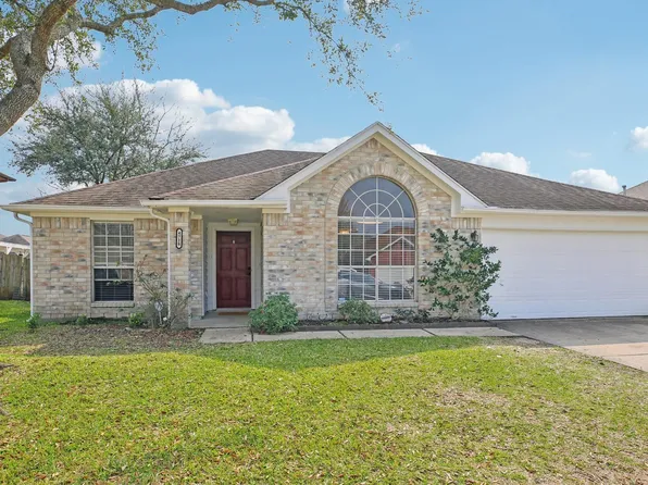 4718 Stone Bridge St, Baytown, TX 77521