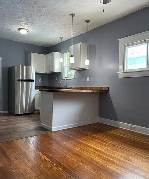 4824 S 5th St — Photo 5