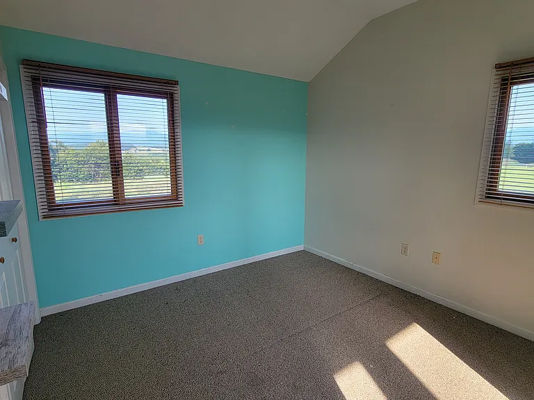 985 Lazy River East Rd — Photo 15