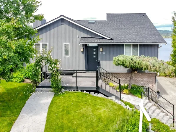 3728 SoundView Drive W, University Place, WA 98466