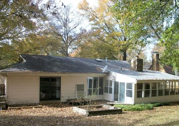 2nd image of 1392 Poplar Estates Pkwy